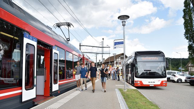 Ersatzverkehr infolge Sanierung Bahnübergang «Rütihof», Bannwil